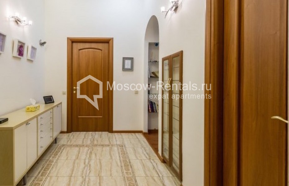 Photo #13 4-room (3 BR) apartment for <a href="http://moscow-rentals.ru/en/articles/long-term-rent" target="_blank">a long-term</a> rent
 in Russia, Moscow, Lyalin lane, 14С1