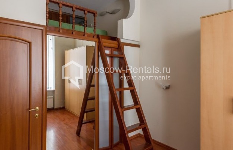Photo #8 4-room (3 BR) apartment for <a href="http://moscow-rentals.ru/en/articles/long-term-rent" target="_blank">a long-term</a> rent
 in Russia, Moscow, Lyalin lane, 14С1