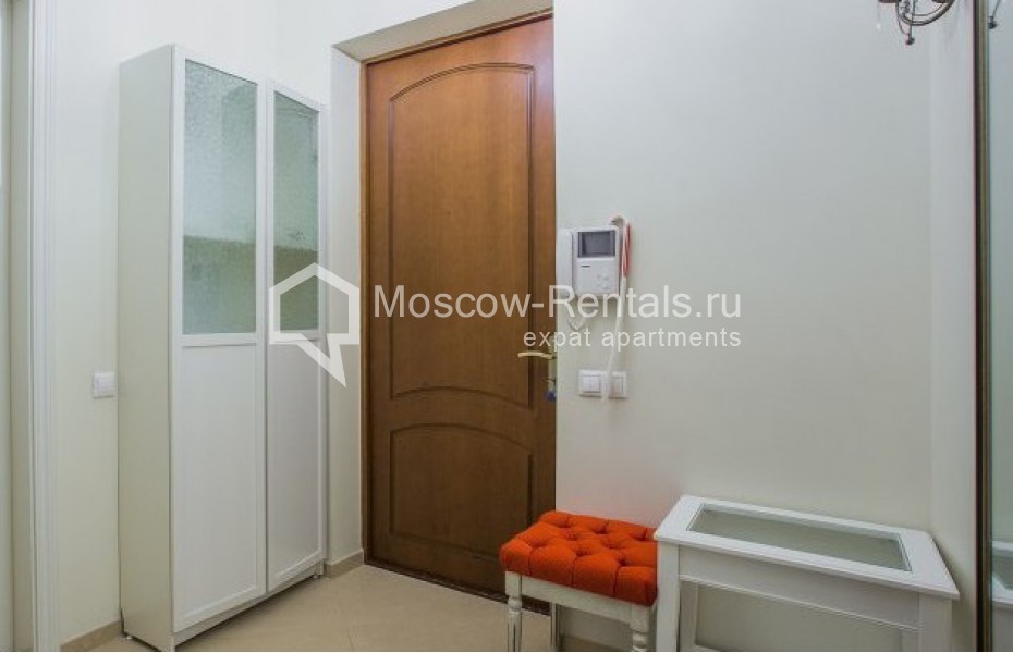 Photo #13 4-room (3 BR) apartment for <a href="http://moscow-rentals.ru/en/articles/long-term-rent" target="_blank">a long-term</a> rent
 in Russia, Moscow, Neglinnaya str, 18С1