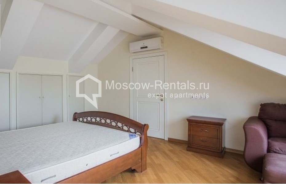 Photo #6 4-room (3 BR) apartment for <a href="http://moscow-rentals.ru/en/articles/long-term-rent" target="_blank">a long-term</a> rent
 in Russia, Moscow, Neglinnaya str, 18С1