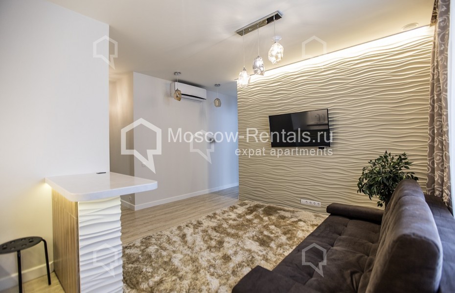 Photo #3 3-room (2 BR) apartment for <a href="http://moscow-rentals.ru/en/articles/long-term-rent" target="_blank">a long-term</a> rent
 in Russia, Moscow, Bolshaya Filevskaya str, 4