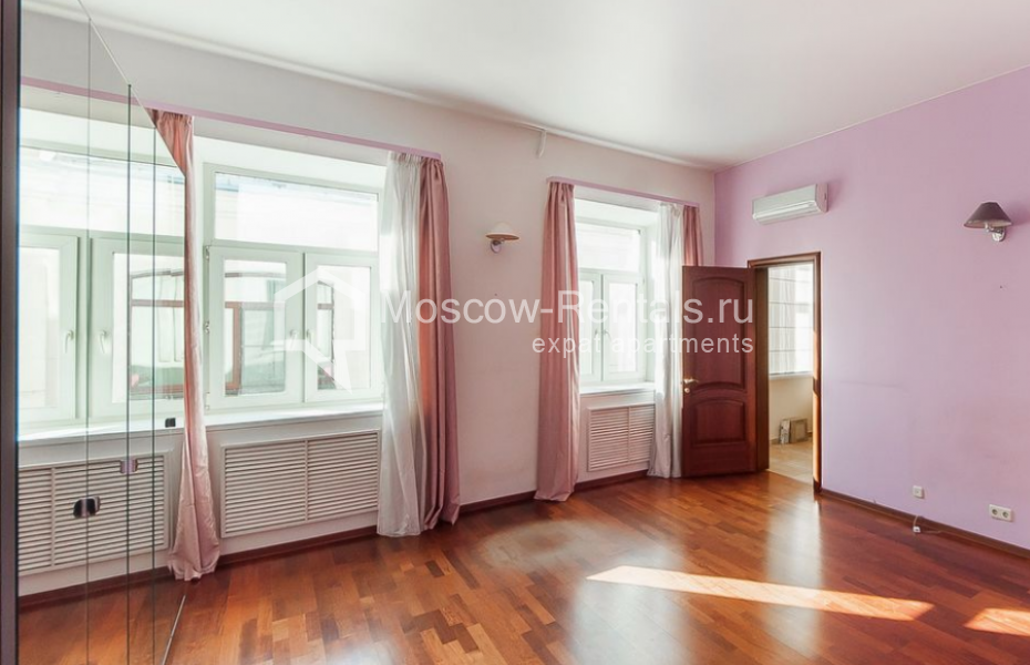 Photo #10 7-room (6 BR) apartment for <a href="http://moscow-rentals.ru/en/articles/long-term-rent" target="_blank">a long-term</a> rent
 in Russia, Moscow, Varsonofievskyi lane,  4 С 1
