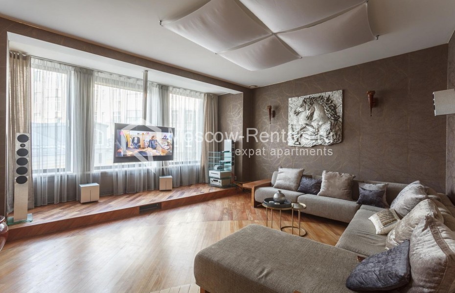 Photo #1 6-room (5 BR) apartment for <a href="http://moscow-rentals.ru/en/articles/long-term-rent" target="_blank">a long-term</a> rent
 in Russia, Moscow, Plyushchikha str, 22