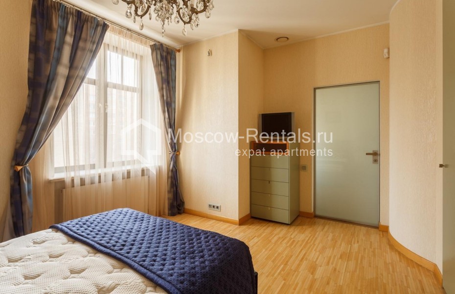 Photo #15 6-room (5 BR) apartment for <a href="http://moscow-rentals.ru/en/articles/long-term-rent" target="_blank">a long-term</a> rent
 in Russia, Moscow, Plyushchikha str, 22