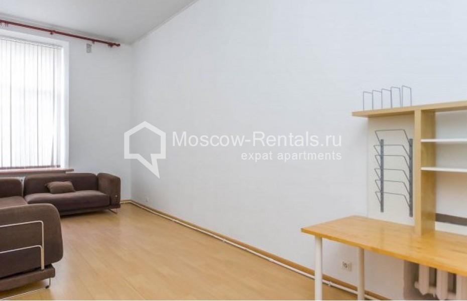 Photo #7 6-room (5 BR) apartment for <a href="http://moscow-rentals.ru/en/articles/long-term-rent" target="_blank">a long-term</a> rent
 in Russia, Moscow, Myasnitskaya str, 15