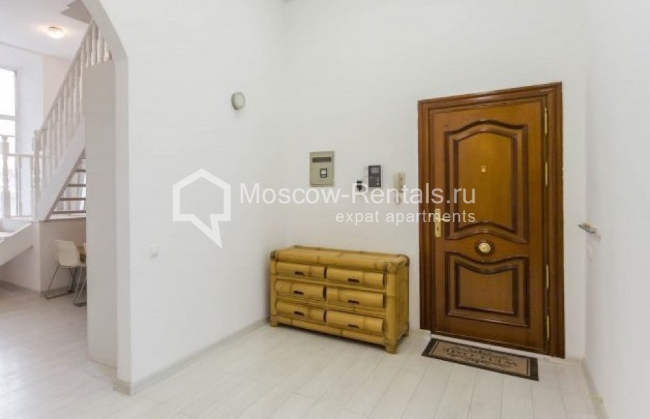 Photo #12 6-room (5 BR) apartment for <a href="http://moscow-rentals.ru/en/articles/long-term-rent" target="_blank">a long-term</a> rent
 in Russia, Moscow, Myasnitskaya str, 15