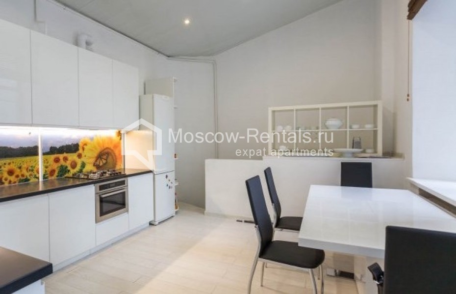 Photo #1 6-room (5 BR) apartment for <a href="http://moscow-rentals.ru/en/articles/long-term-rent" target="_blank">a long-term</a> rent
 in Russia, Moscow, Myasnitskaya str, 15