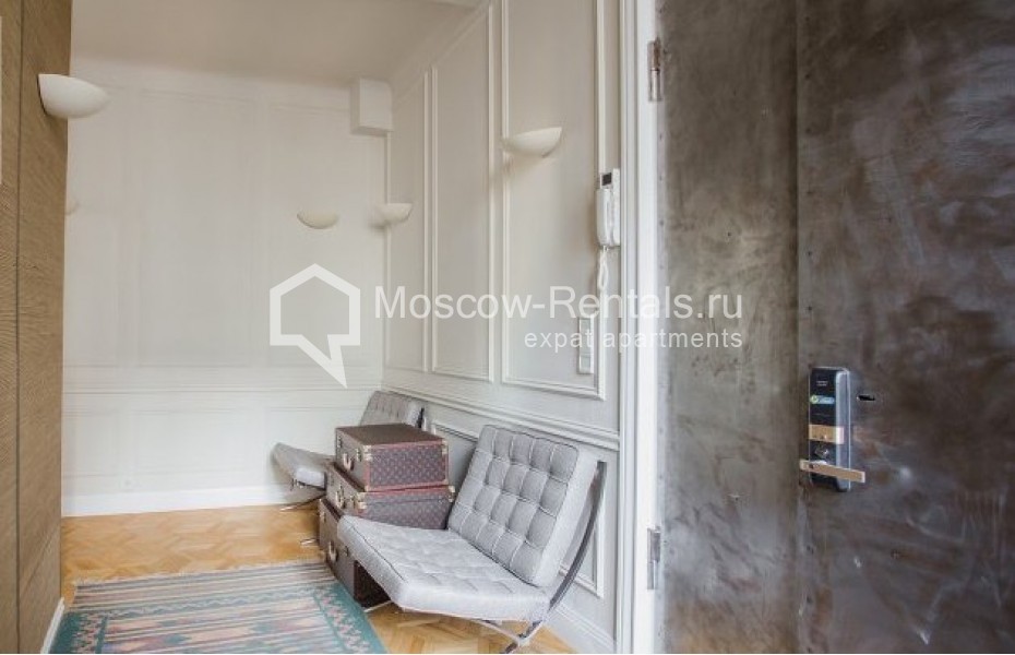Photo #11 3-room (2 BR) apartment for <a href="http://moscow-rentals.ru/en/articles/long-term-rent" target="_blank">a long-term</a> rent
 in Russia, Moscow, Serafimovicha str, 2