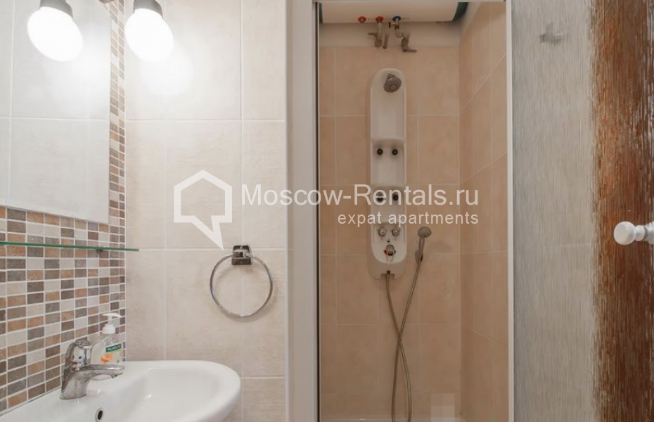 Photo #8 3-room (2 BR) apartment for <a href="http://moscow-rentals.ru/en/articles/long-term-rent" target="_blank">a long-term</a> rent
 in Russia, Moscow, Blagoveshchenskyi lane, 5