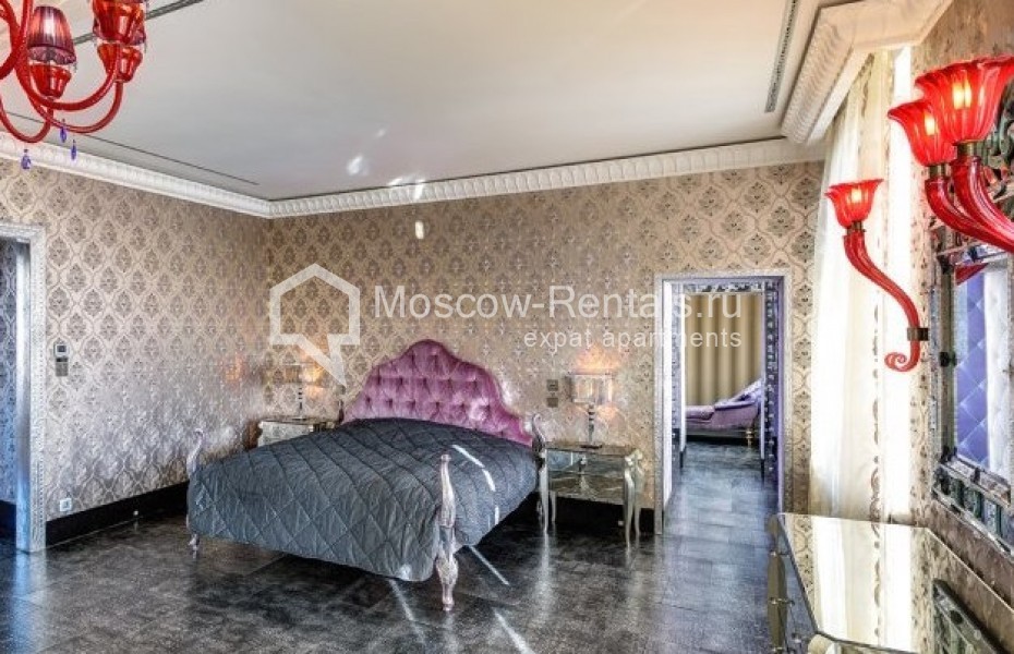 Photo #25 6-room (5 BR) apartment for <a href="http://moscow-rentals.ru/en/articles/long-term-rent" target="_blank">a long-term</a> rent
 in Russia, Moscow, Prechistinka str, 27