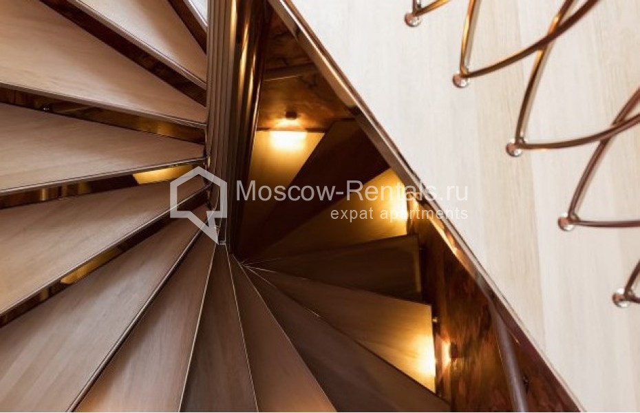 Photo #31 6-room (5 BR) apartment for <a href="http://moscow-rentals.ru/en/articles/long-term-rent" target="_blank">a long-term</a> rent
 in Russia, Moscow, Prechistinka str, 27