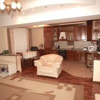 Photo #2 3-room (2 BR) apartment for <a href="http://moscow-rentals.ru/en/articles/long-term-rent" target="_blank">a long-term</a> rent
 in Russia, Moscow, Ostroumovskaya str, 10 bld 2
