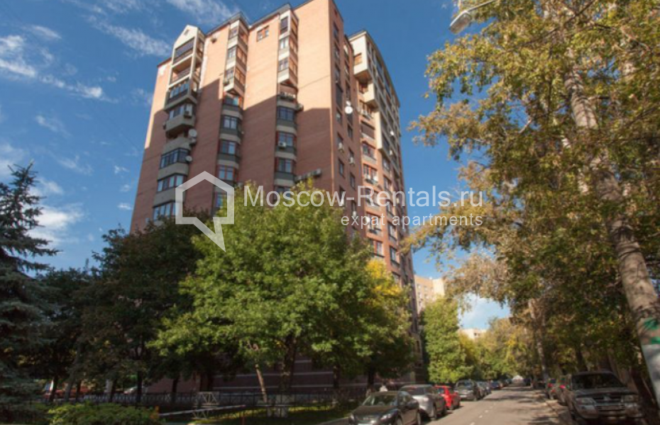 Photo #1 7-room (6 BR) apartment for <a href="http://moscow-rentals.ru/en/articles/long-term-rent" target="_blank">a long-term</a> rent
 in Russia, Moscow, Nesvizhskyi lane, 12К1