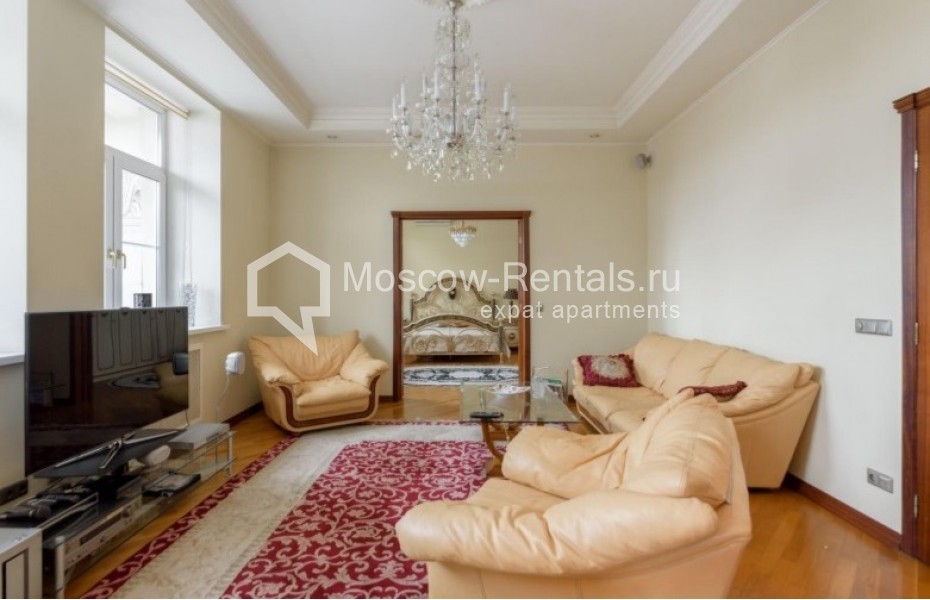 Photo #2 4-room (3 BR) apartment for <a href="http://moscow-rentals.ru/en/articles/long-term-rent" target="_blank">a long-term</a> rent
 in Russia, Moscow, Malaya Nikitskaya str, 2/1С1
