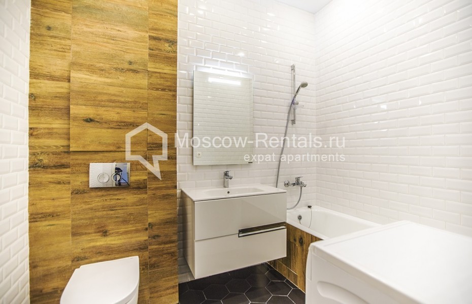 Photo #6 2-room (1 BR) apartment for <a href="http://moscow-rentals.ru/en/articles/long-term-rent" target="_blank">a long-term</a> rent
 in Russia, Moscow, Daev lane, 19
