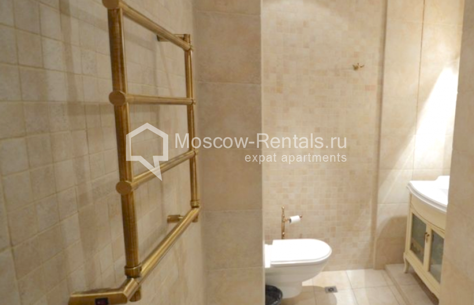 Photo #15 2-room (1 BR) apartment for <a href="http://moscow-rentals.ru/en/articles/long-term-rent" target="_blank">a long-term</a> rent
 in Russia, Moscow, Presnenskaya emb., 12