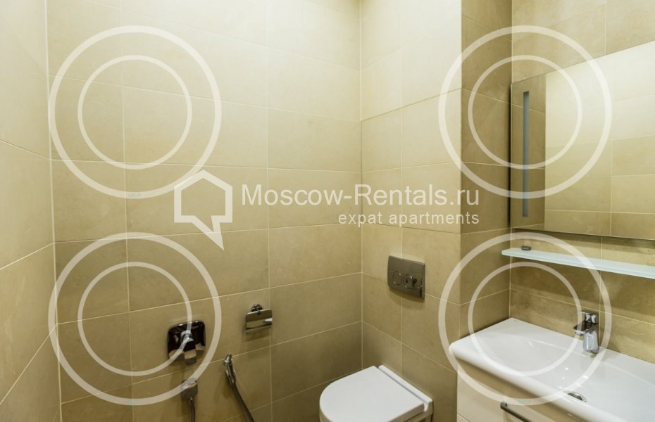 Photo #9 2-room (1 BR) apartment for <a href="http://moscow-rentals.ru/en/articles/long-term-rent" target="_blank">a long-term</a> rent
 in Russia, Moscow, Presnenskaya emb., 8с1