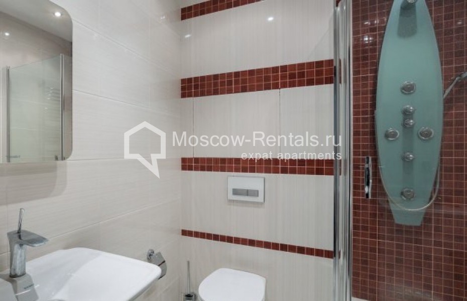 Photo #13 4-room (3 BR) apartment for <a href="http://moscow-rentals.ru/en/articles/long-term-rent" target="_blank">a long-term</a> rent
 in Russia, Moscow, Novocheremushinskaya str, 34 к 1