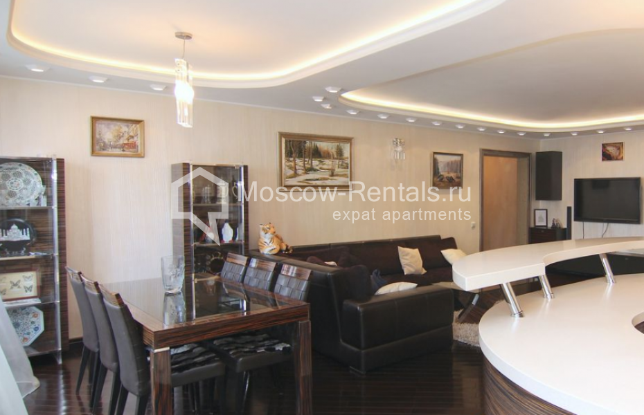 Photo #4 5-room (4 BR) apartment for <a href="http://moscow-rentals.ru/en/articles/long-term-rent" target="_blank">a long-term</a> rent
 in Russia, Moscow, Michurinskyi prosp, 19 К 3