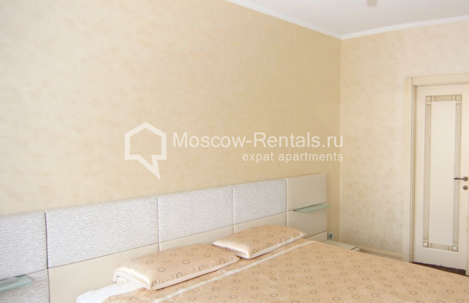 Photo #11 5-room (4 BR) apartment for <a href="http://moscow-rentals.ru/en/articles/long-term-rent" target="_blank">a long-term</a> rent
 in Russia, Moscow, Michurinskyi prosp, 19 К 3