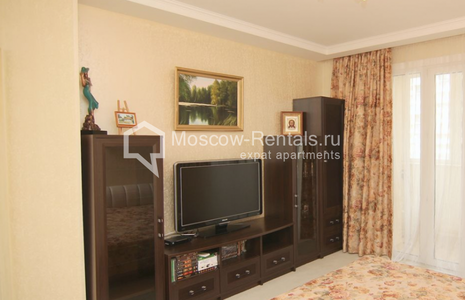 Photo #14 5-room (4 BR) apartment for <a href="http://moscow-rentals.ru/en/articles/long-term-rent" target="_blank">a long-term</a> rent
 in Russia, Moscow, Michurinskyi prosp, 19 К 3