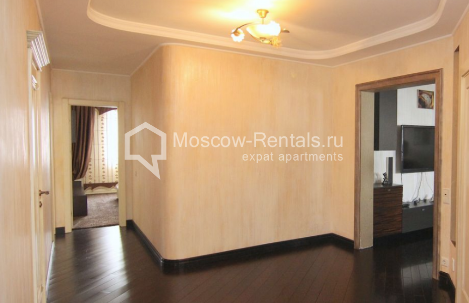 Photo #22 5-room (4 BR) apartment for <a href="http://moscow-rentals.ru/en/articles/long-term-rent" target="_blank">a long-term</a> rent
 in Russia, Moscow, Michurinskyi prosp, 19 К 3