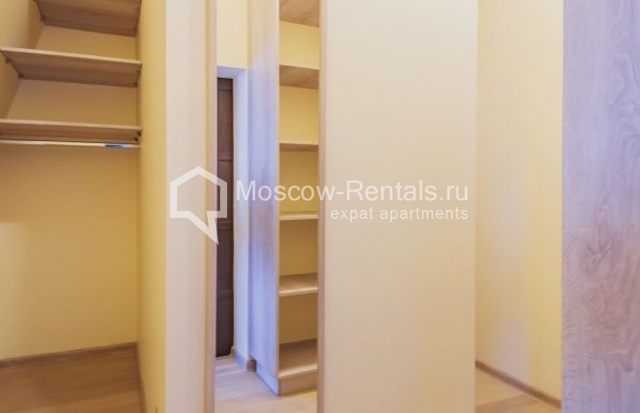 Photo #17 4-room (3 BR) apartment for <a href="http://moscow-rentals.ru/en/articles/long-term-rent" target="_blank">a long-term</a> rent
 in Russia, Moscow, Udaltsova str, 81