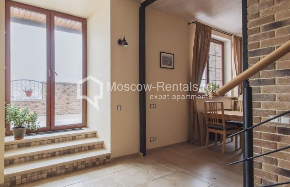 Photo #1 4-room (3 BR) apartment for <a href="http://moscow-rentals.ru/en/articles/long-term-rent" target="_blank">a long-term</a> rent
 in Russia, Moscow, Udaltsova str, 81