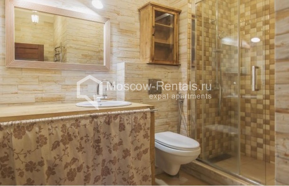 Photo #15 4-room (3 BR) apartment for <a href="http://moscow-rentals.ru/en/articles/long-term-rent" target="_blank">a long-term</a> rent
 in Russia, Moscow, Udaltsova str, 81