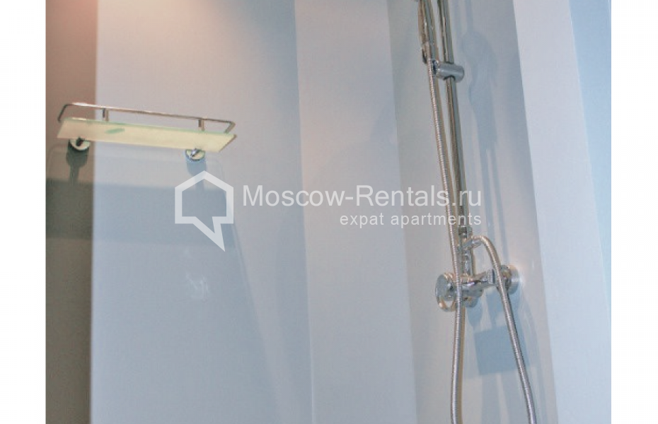 Photo #18 4-room (3 BR) apartment for <a href="http://moscow-rentals.ru/en/articles/long-term-rent" target="_blank">a long-term</a> rent
 in Russia, Moscow, Lomonosovskyi prosp, 29 к1
