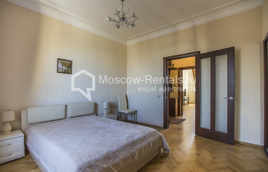 Photo #7 3-room (2 BR) apartment for <a href="http://moscow-rentals.ru/en/articles/long-term-rent" target="_blank">a long-term</a> rent
 in Russia, Moscow, Krasnopresnenskaya emb., 2/1