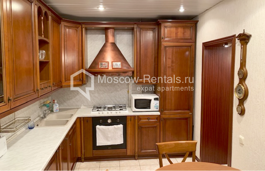 Photo #7 2-room (1 BR) apartment for <a href="http://moscow-rentals.ru/en/articles/long-term-rent" target="_blank">a long-term</a> rent
 in Russia, Moscow, Chernyakhovskogo str, 2