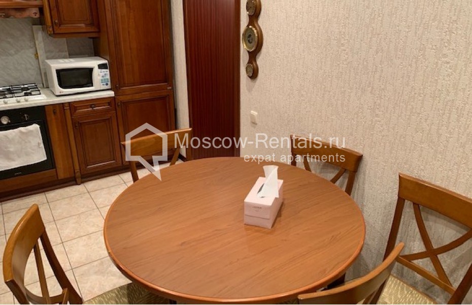 Photo #8 2-room (1 BR) apartment for <a href="http://moscow-rentals.ru/en/articles/long-term-rent" target="_blank">a long-term</a> rent
 in Russia, Moscow, Chernyakhovskogo str, 2