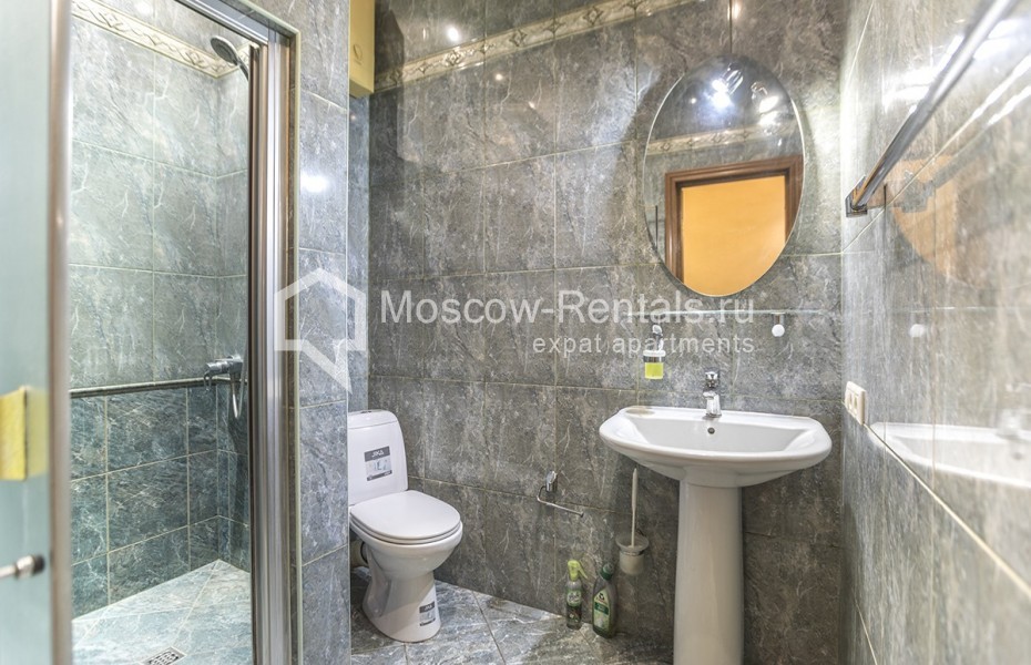 Photo #13 5-room (4 BR) apartment for <a href="http://moscow-rentals.ru/en/articles/long-term-rent" target="_blank">a long-term</a> rent
 in Russia, Moscow, Nikitskyi blv, 12
