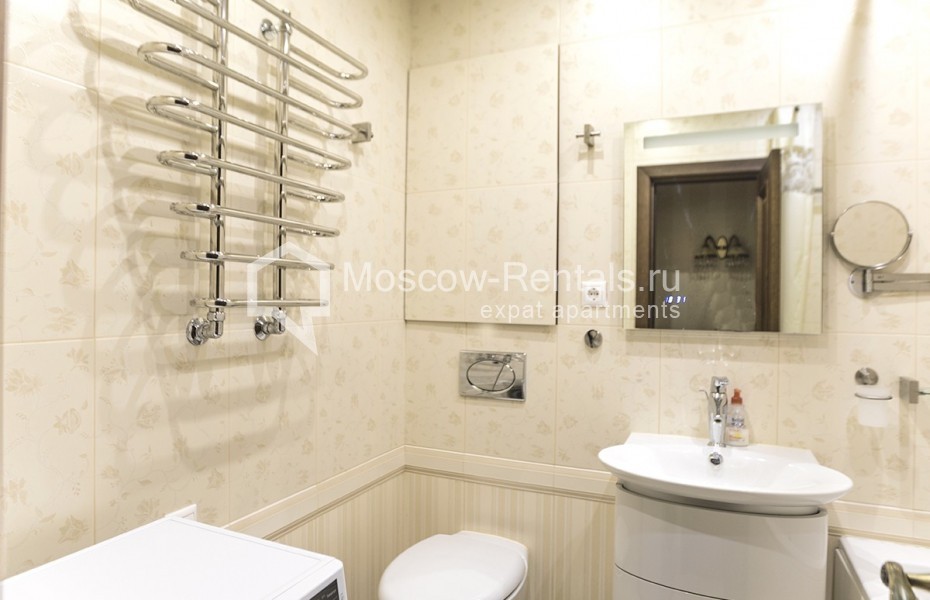 Photo #10 3-room (2 BR) apartment for <a href="http://moscow-rentals.ru/en/articles/long-term-rent" target="_blank">a long-term</a> rent
 in Russia, Moscow, Kastanaevskaya str, 45 к 2