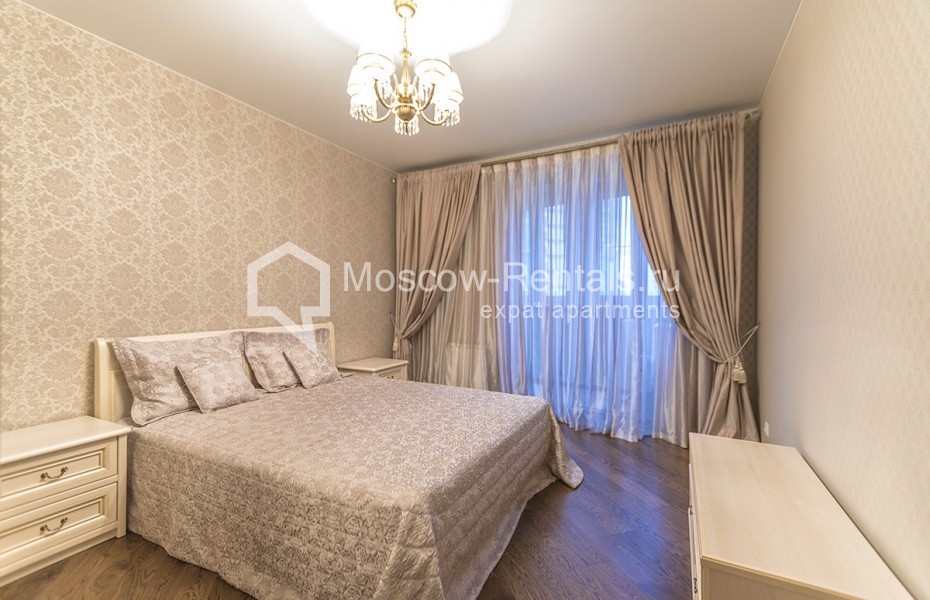 Photo #4 3-room (2 BR) apartment for <a href="http://moscow-rentals.ru/en/articles/long-term-rent" target="_blank">a long-term</a> rent
 in Russia, Moscow, Kastanaevskaya str, 45 к 2