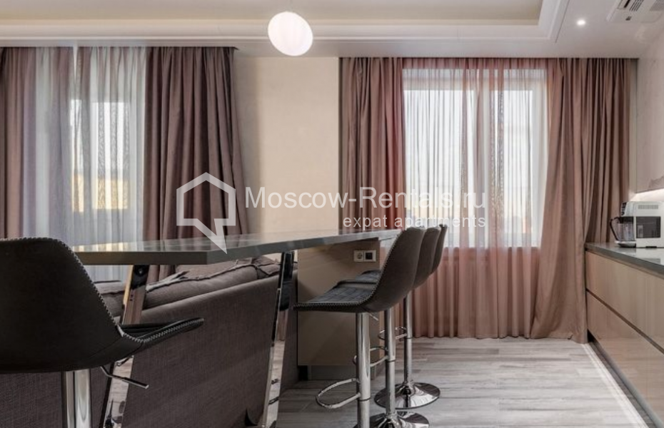 Photo #4 4-room (3 BR) apartment for <a href="http://moscow-rentals.ru/en/articles/long-term-rent" target="_blank">a long-term</a> rent
 in Russia, Moscow, Stoletova str, 9