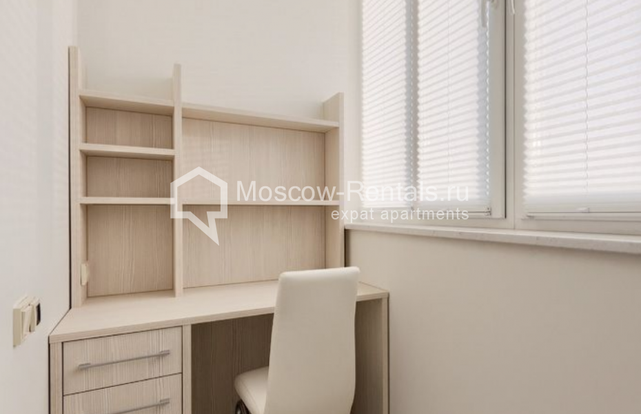 Photo #14 4-room (3 BR) apartment for <a href="http://moscow-rentals.ru/en/articles/long-term-rent" target="_blank">a long-term</a> rent
 in Russia, Moscow, Stoletova str, 9