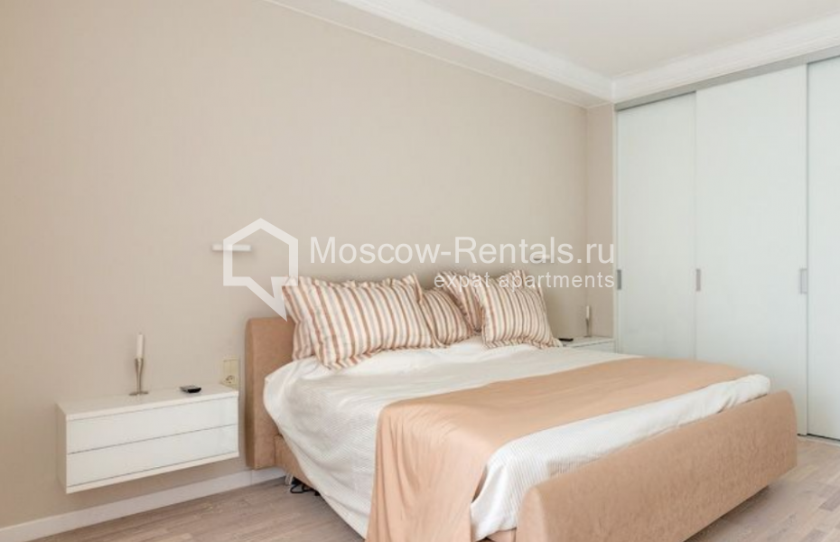 Photo #16 4-room (3 BR) apartment for <a href="http://moscow-rentals.ru/en/articles/long-term-rent" target="_blank">a long-term</a> rent
 in Russia, Moscow, Stoletova str, 9