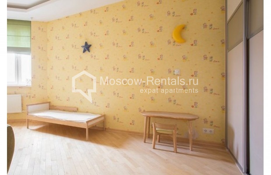 Photo #9 4-room (3 BR) apartment for <a href="http://moscow-rentals.ru/en/articles/long-term-rent" target="_blank">a long-term</a> rent
 in Russia, Moscow, Udaltsova str, 79