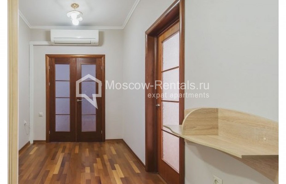 Photo #13 4-room (3 BR) apartment for <a href="http://moscow-rentals.ru/en/articles/long-term-rent" target="_blank">a long-term</a> rent
 in Russia, Moscow, Kutuzovskyi prosp., 45