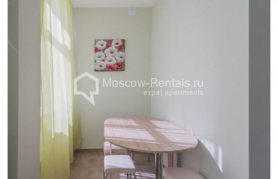 Photo #4 4-room (3 BR) apartment for <a href="http://moscow-rentals.ru/en/articles/long-term-rent" target="_blank">a long-term</a> rent
 in Russia, Moscow, Kutuzovskyi prosp., 45