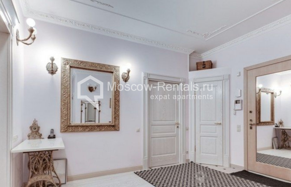 Photo #20 5-room (4 BR) apartment for <a href="http://moscow-rentals.ru/en/articles/long-term-rent" target="_blank">a long-term</a> rent
 in Russia, Moscow, Vernadskogo prosp, 92К1