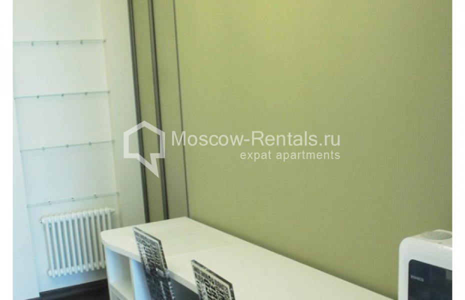 Photo #12 4-room (3 BR) apartment for <a href="http://moscow-rentals.ru/en/articles/long-term-rent" target="_blank">a long-term</a> rent
 in Russia, Moscow, Vernadskogo prosp., 105к4