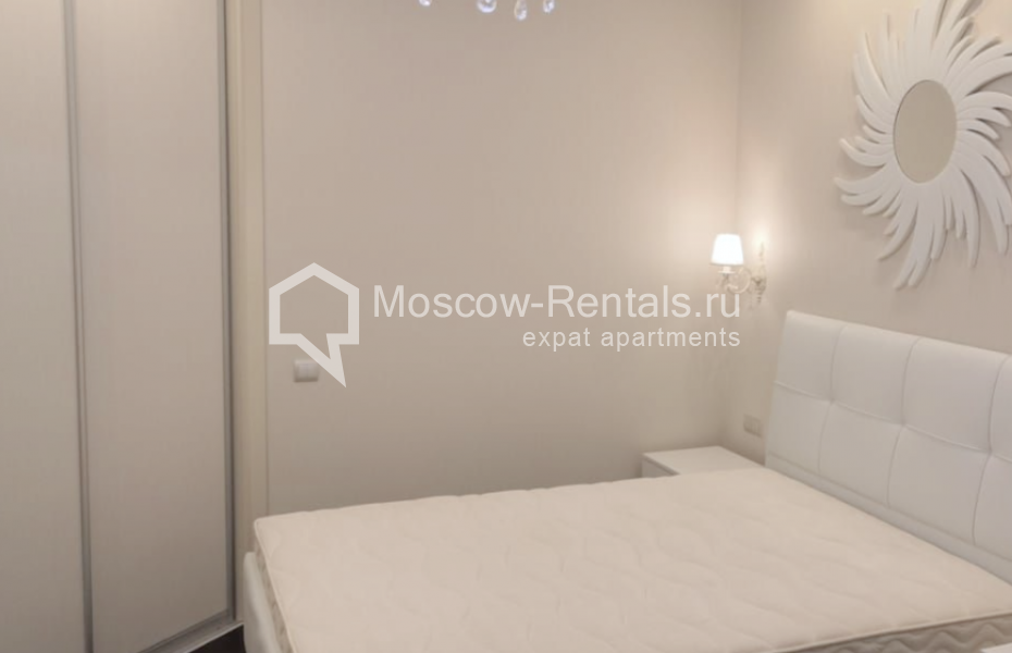 Photo #9 4-room (3 BR) apartment for <a href="http://moscow-rentals.ru/en/articles/long-term-rent" target="_blank">a long-term</a> rent
 in Russia, Moscow, Vernadskogo prosp., 105к4