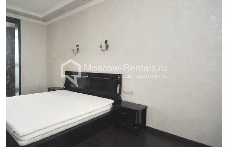 Photo #13 4-room (3 BR) apartment for <a href="http://moscow-rentals.ru/en/articles/long-term-rent" target="_blank">a long-term</a> rent
 in Russia, Moscow, Vernadskogo prosp, 105к4