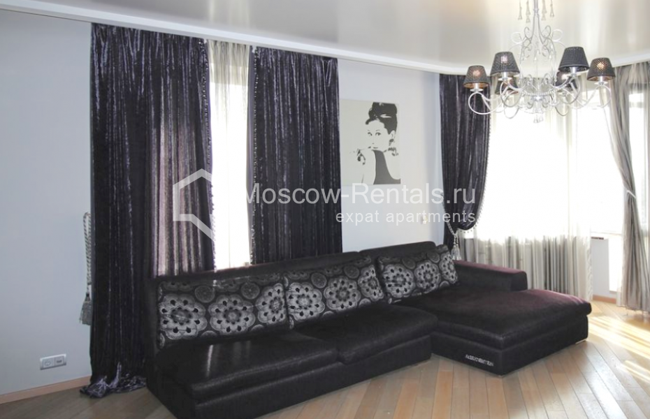 Photo #4 4-room (3 BR) apartment for <a href="http://moscow-rentals.ru/en/articles/long-term-rent" target="_blank">a long-term</a> rent
 in Russia, Moscow, Ramenki str, 20