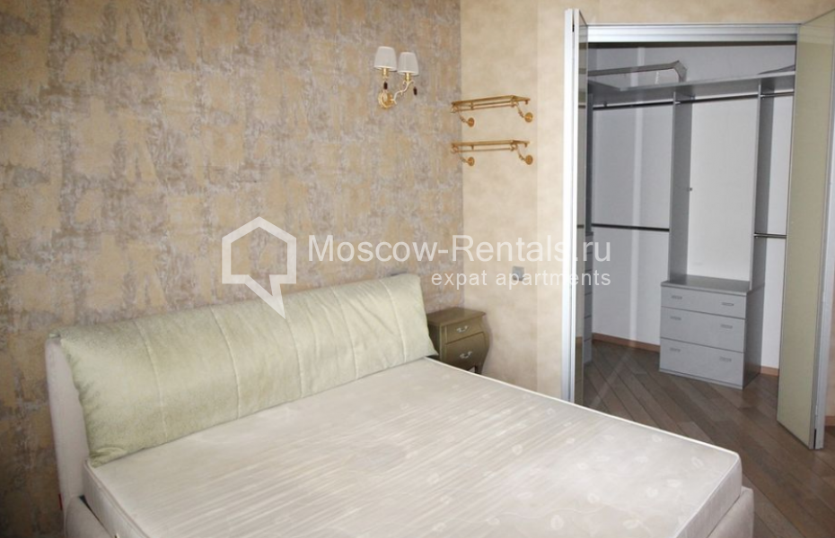 Photo #10 4-room (3 BR) apartment for <a href="http://moscow-rentals.ru/en/articles/long-term-rent" target="_blank">a long-term</a> rent
 in Russia, Moscow, Ramenki str, 20