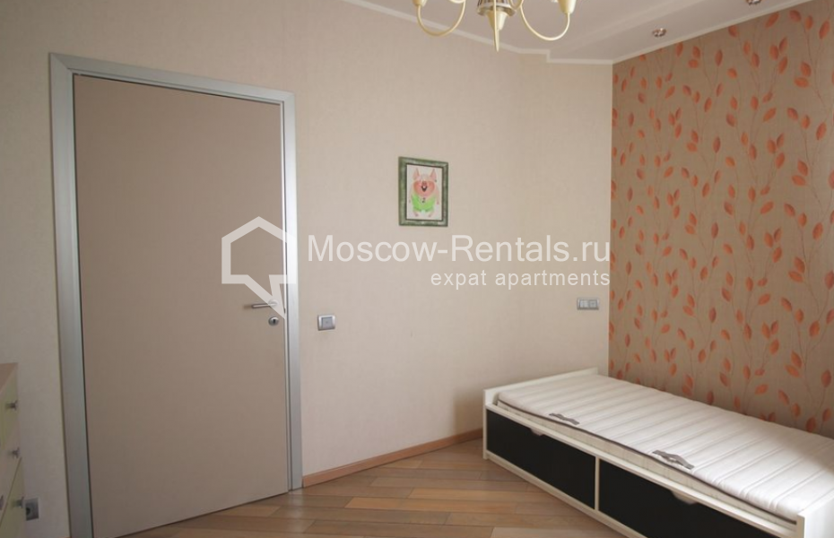 Photo #14 4-room (3 BR) apartment for <a href="http://moscow-rentals.ru/en/articles/long-term-rent" target="_blank">a long-term</a> rent
 in Russia, Moscow, Ramenki str, 20