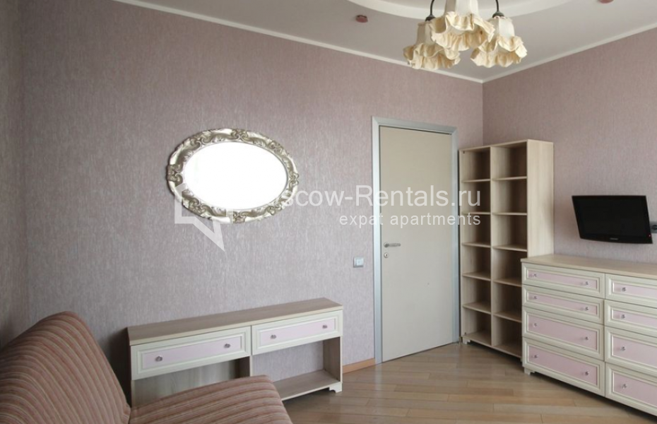 Photo #16 4-room (3 BR) apartment for <a href="http://moscow-rentals.ru/en/articles/long-term-rent" target="_blank">a long-term</a> rent
 in Russia, Moscow, Ramenki str, 20